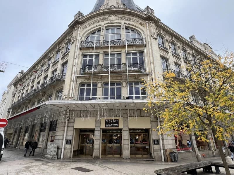 BHV DIJON — couverture